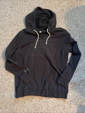 Under Armour Black Hooded Pullover Sweatshirt with Drawstring